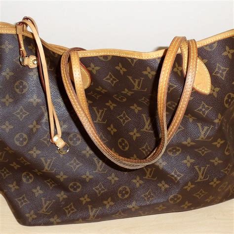 caught selling fake vuitton mk bags|louis vuitton mole case.